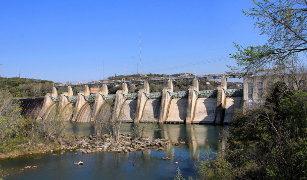 1200px-Tom_miller_dam_austin_2014