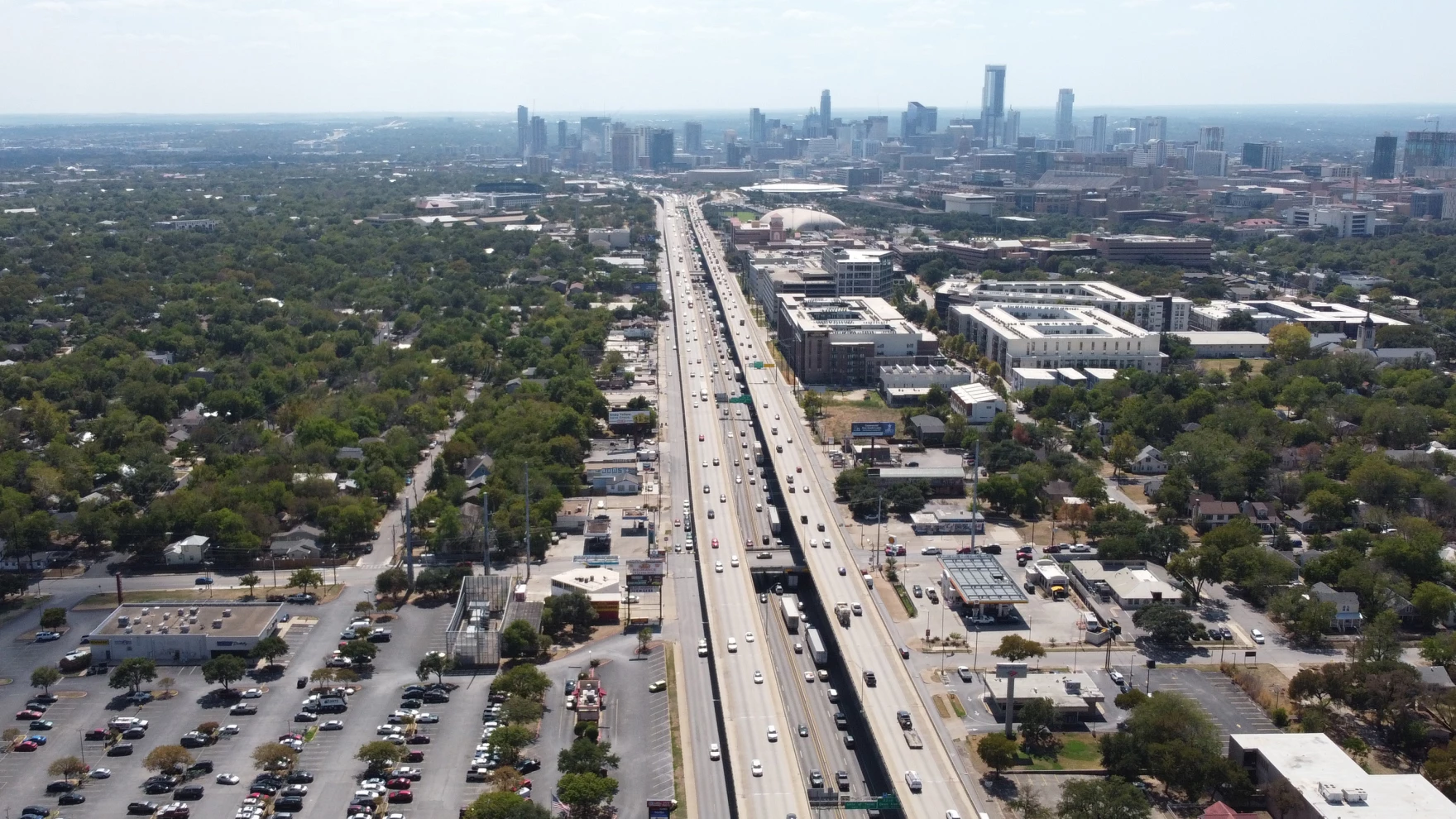 Los residentes de Austin en la I-35 más amplia se están preparando para ser desalojados
